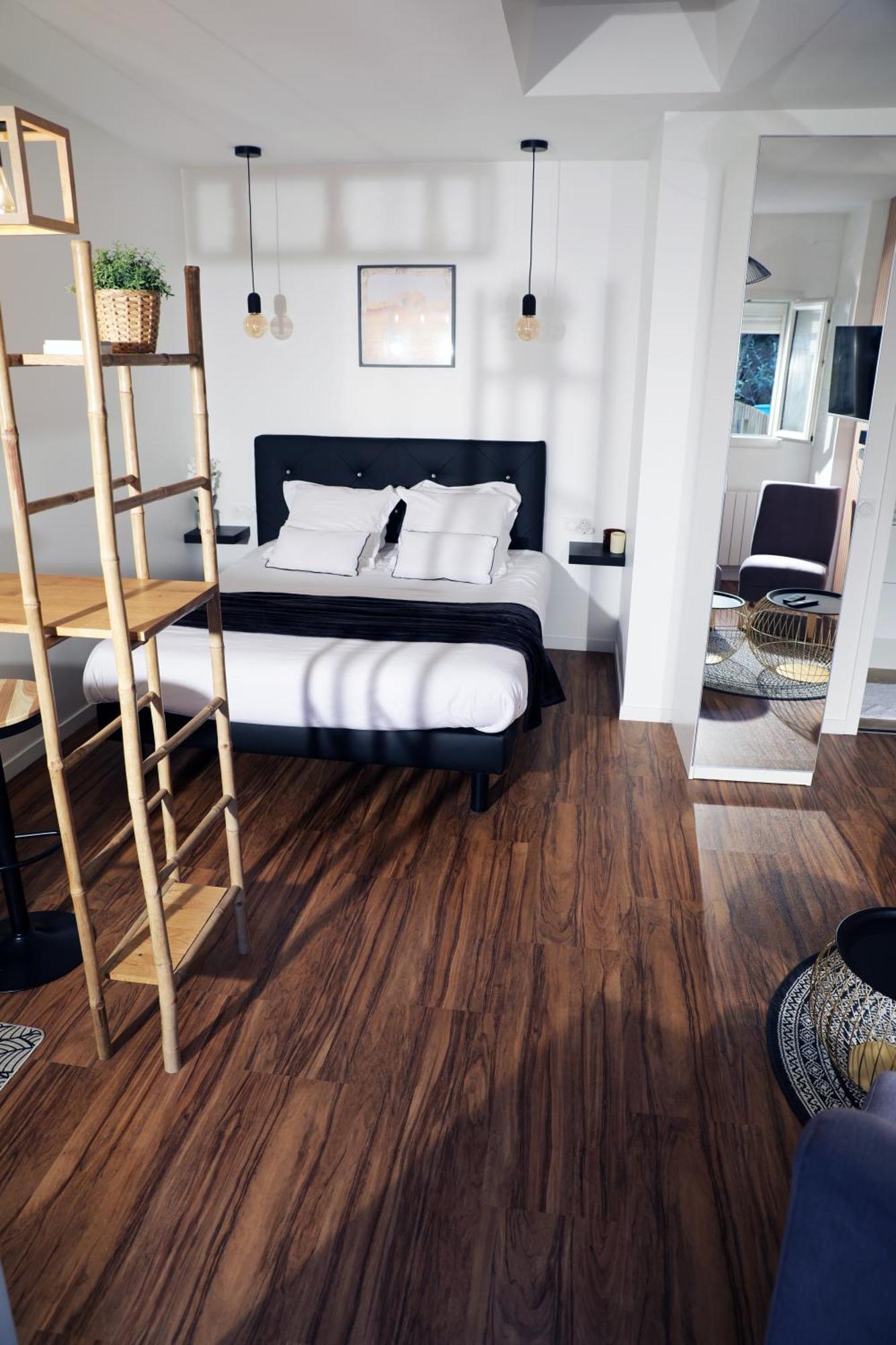 Eiffel Tour Cosy Chesterfield ปารีส ภายนอก รูปภาพ